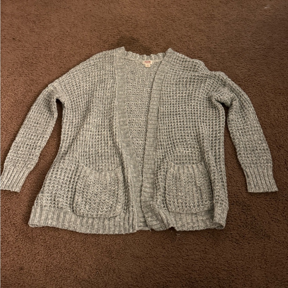 Mossimo grey cardigan size small
